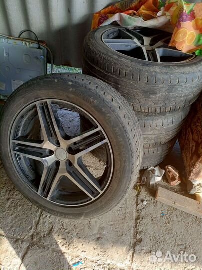 Комплект Колеса на Mitsubishi outlander. Торг