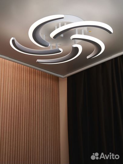 Люстра потолочная светодиодная 5 ламп