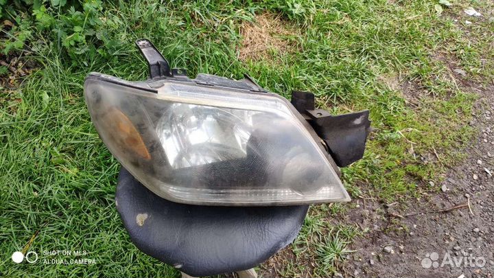 Фара правая оригинальная митсубиси аутлендер 1