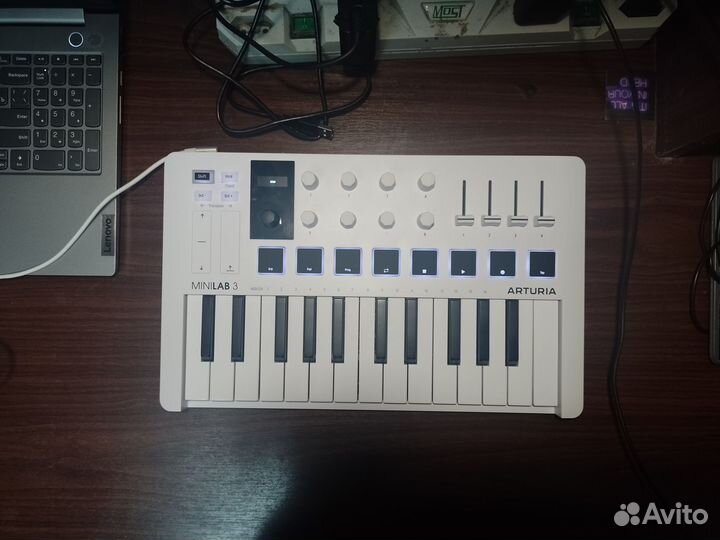 Midi клавиатура arturia minilab 3