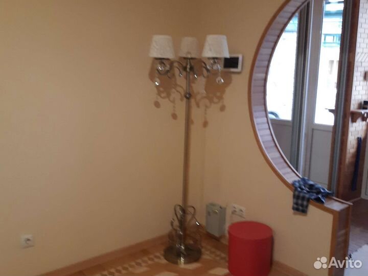 Торшер, люстры