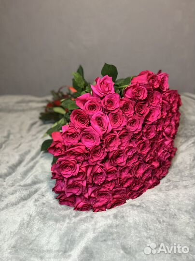 100 роз