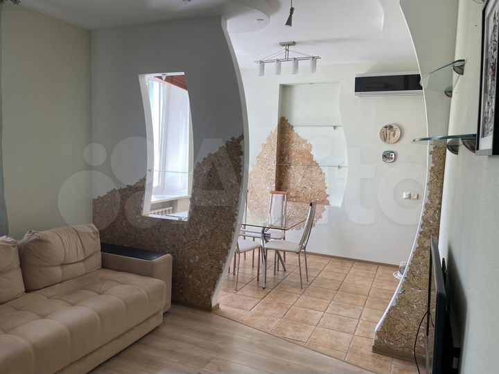 3-к. квартира, 86,8 м², 2/5 эт.