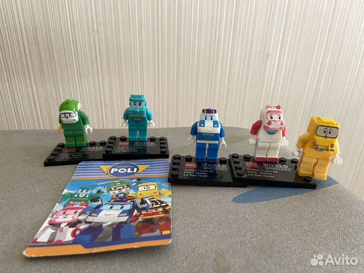 Лего фигурки (персонажи Poli Robocar)