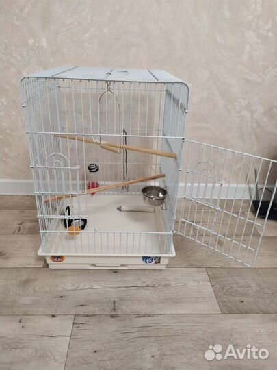 Большая клетка для попугая