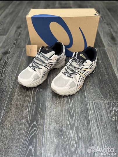 Кроссовки Asics мужские 42