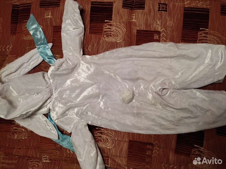 Костюм зайца