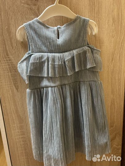 Нарядное платье для девочки