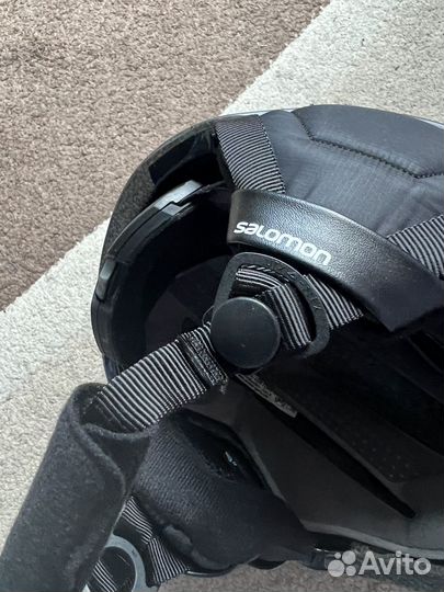 Шлем защитный Salomon