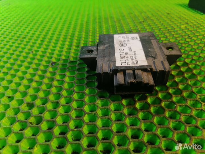 Блок управления сигнализацией Volkswagen Touareg