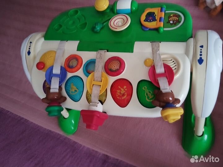 Развивающий стол