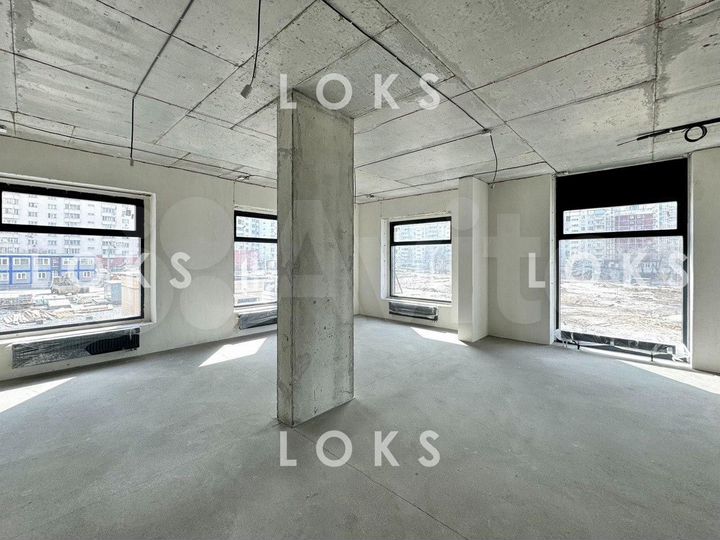Офис, 135 м² в новом доме, в центре