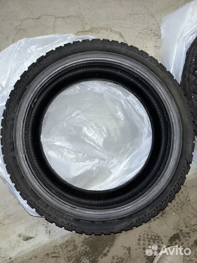Bridgestone Ice Cruiser 7000 235/40 R18