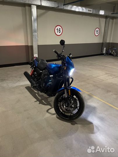 Harley-Davidson Street Rod