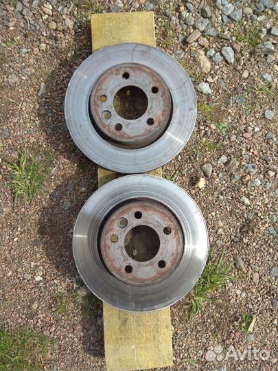 Передний тормозной диск Vw Amarok