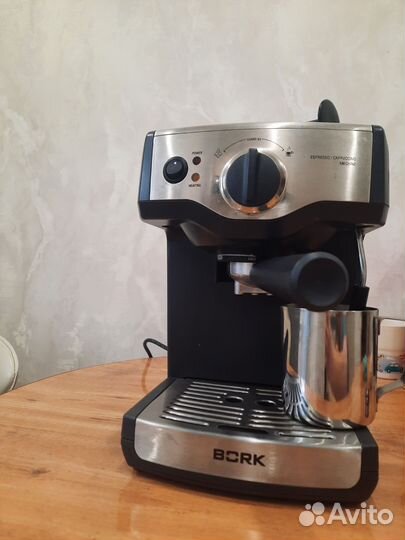 Кофеварка рожковая bork