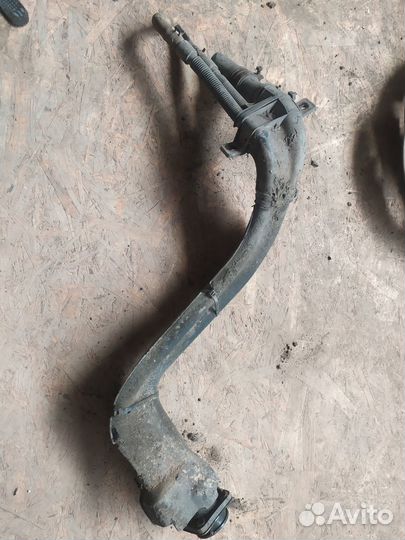 Горловина топливного бака Kia Rio 3