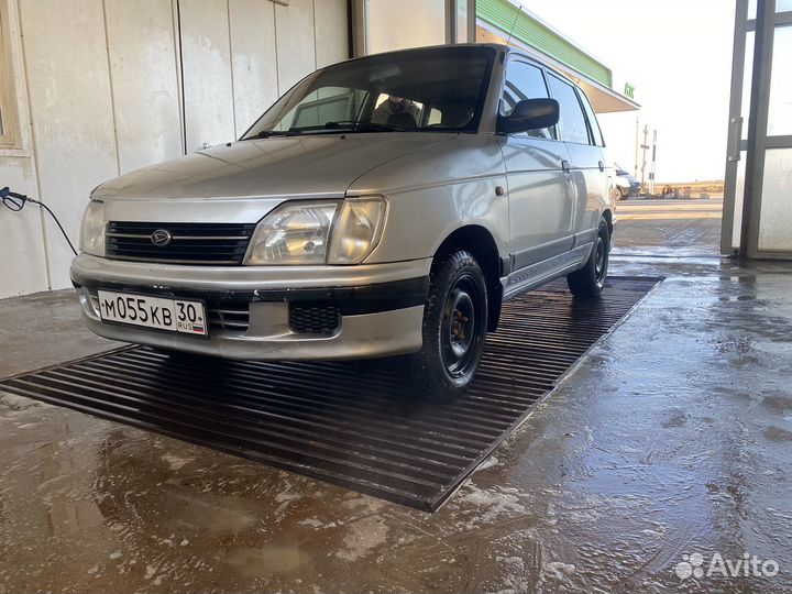 Капот на приору