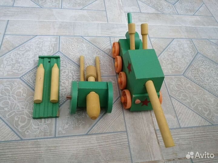 Детские игрушки