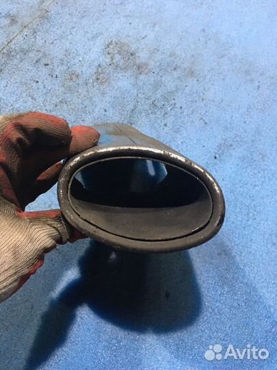 Насадки на выхлопную трубу мерседес е212