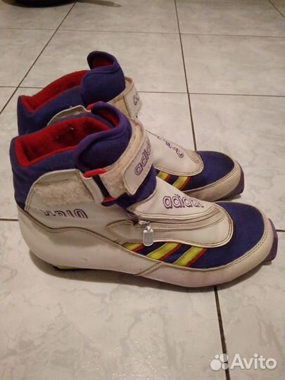 Лыжные ботинки женские Adidas, 37 р