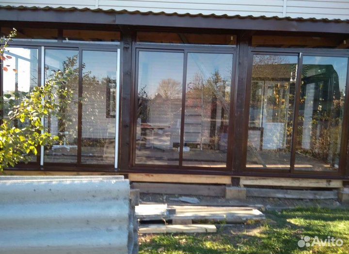 Остекление беседки профессионально