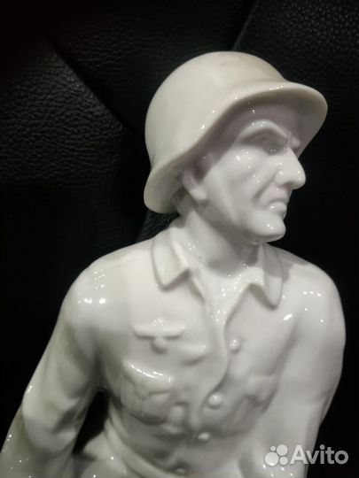 Фарфоровый солдат