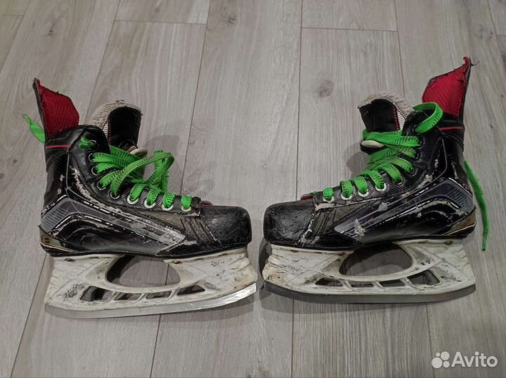 Хоккейные коньки bauer x800