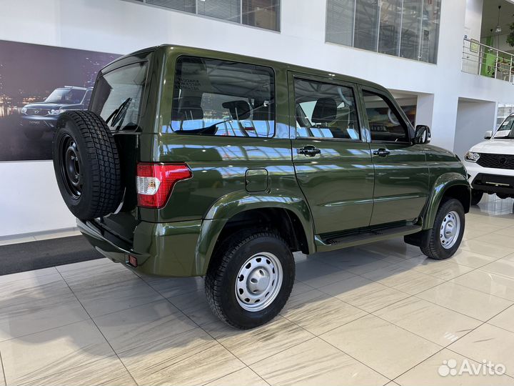 УАЗ Patriot 2.7 МТ, 2024