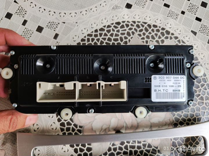 Блок управления климатом volkswagen Passat b6