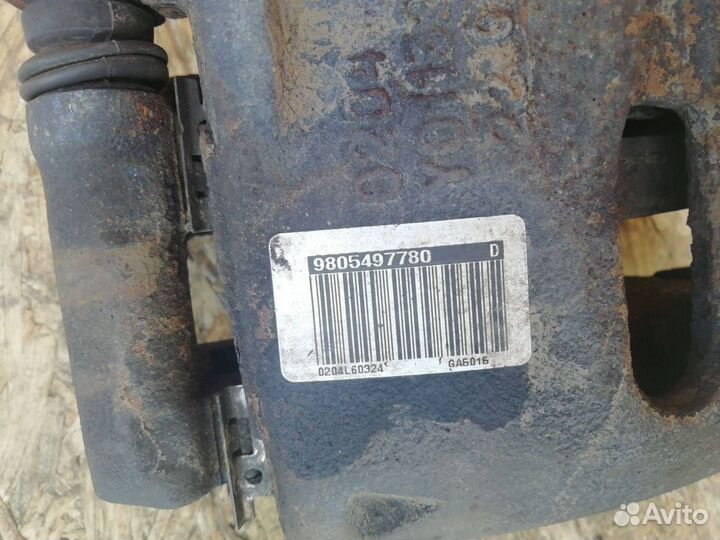 Суппорт тормозной передний правый Peugeot 2008