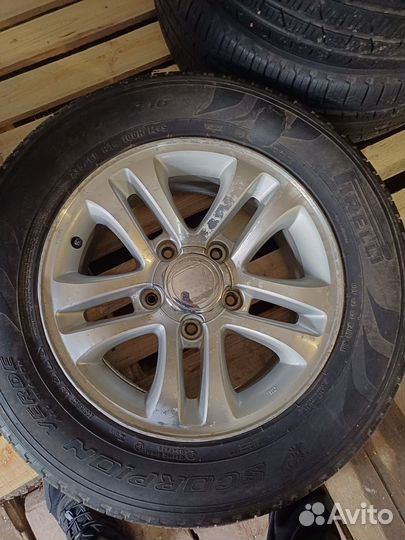 Pirelli Scorpion 235/65 R16