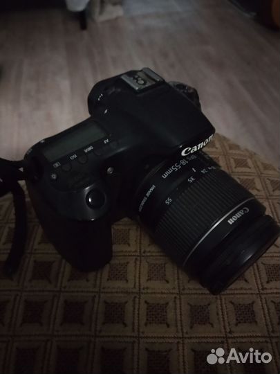 Canon 60 d + обьектив EOS 18-55
