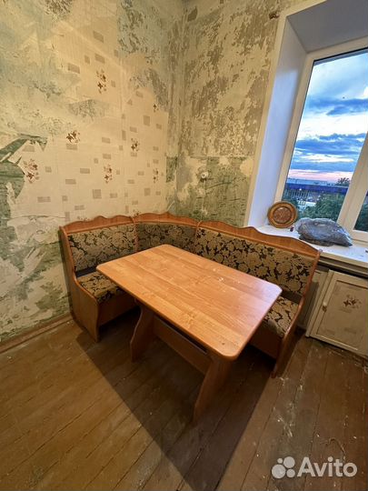 Кухонный уголок