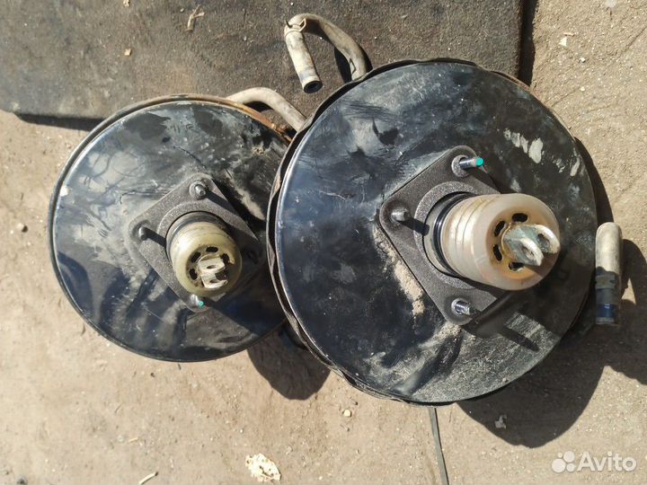 Вакуум mitsubishi lancer 10