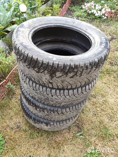 Pirelli Formula Ice 225/60 R17 99T