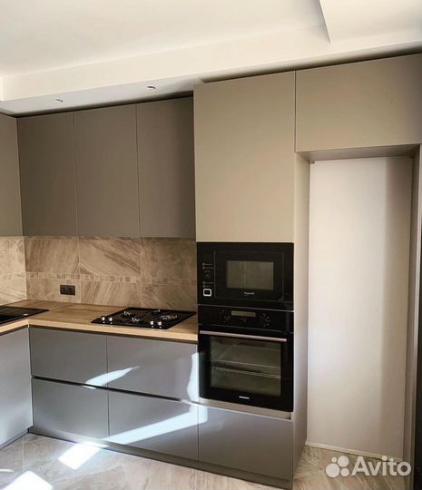 Кухни на заказ. Своё производство