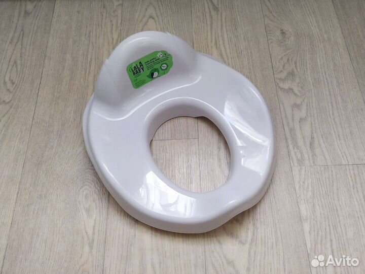 Новое детское сиденье на унитаз