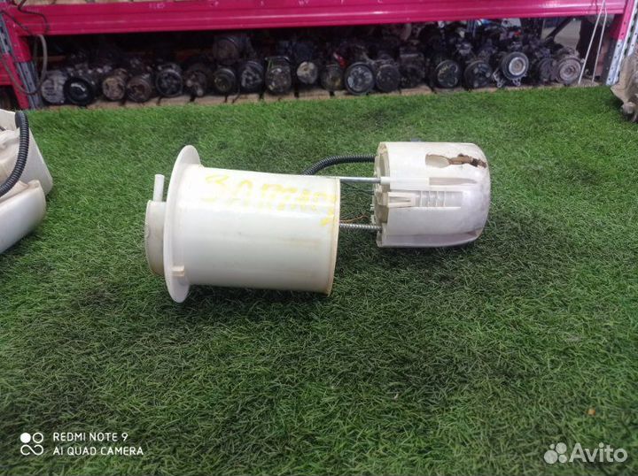 Насос топливный Toyota Corolla E120 2000-2007