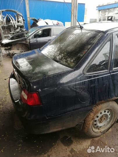 В разборе Daewoo Nexia 1.6 16 кл. F16d3 МКПП