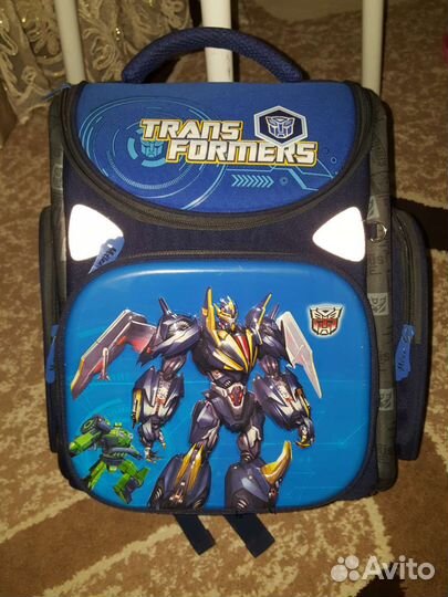 Школьный рюкзак