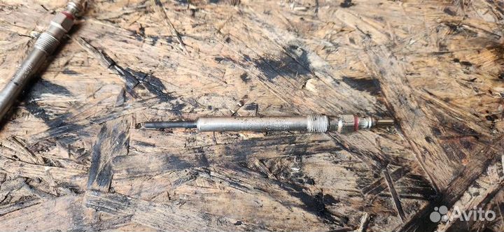 Свеча накаливания Volkswagen Tiguan 2007-2011