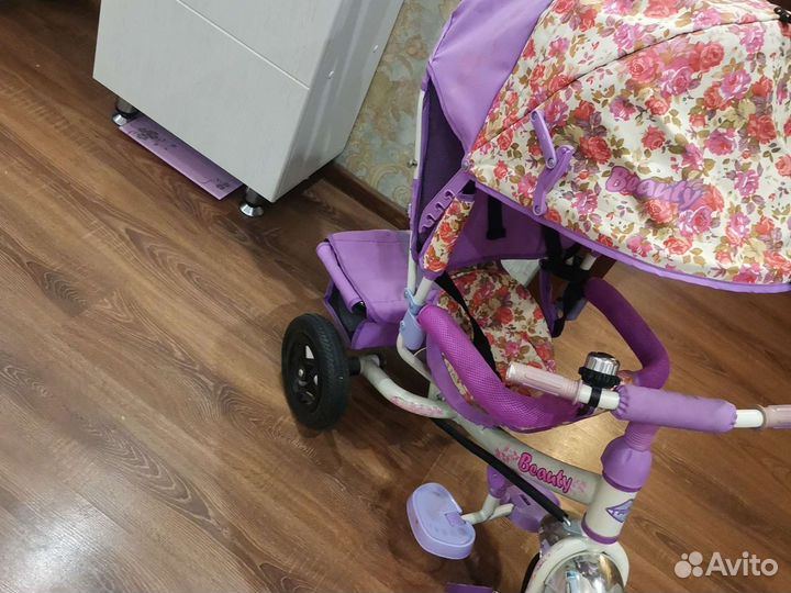 Трехколесный велосипед beauty