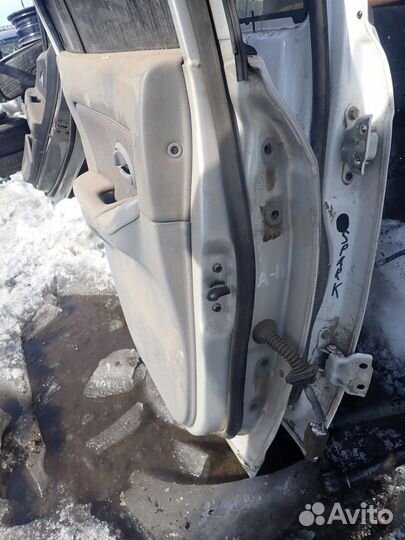 Дверь задняя левая для Hyundai Elantra 2000-2010