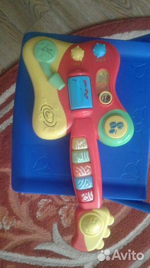 Гитара музыкальная 