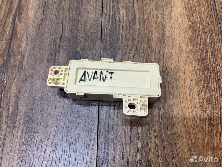 Hyundai Avante 2010-2015 Блок электронный