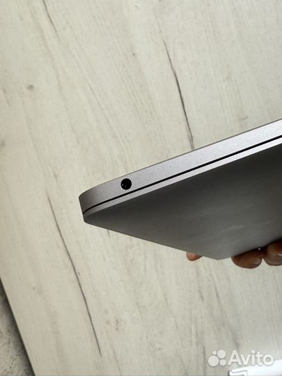 Macbook Air M1 8/256