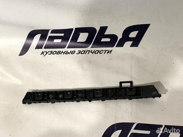 Кронштейн заднего бампера Hyundai Solaris(17) прав