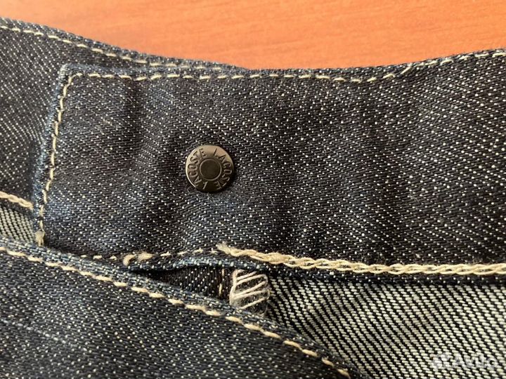 Джинсы lacoste