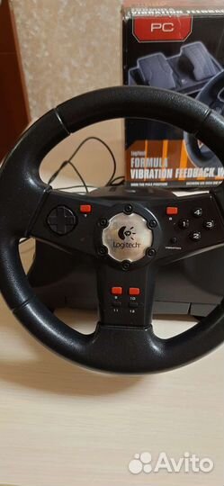 Игровой руль logitech